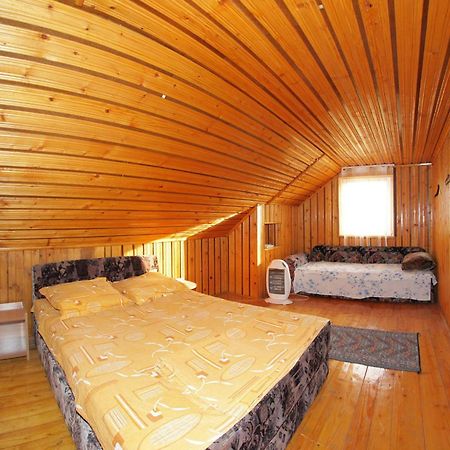 Casa Lorena Sărata-Monteoru Habitación foto